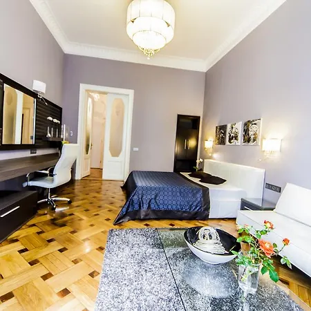 Apartment Matei Corvin Deluxe *