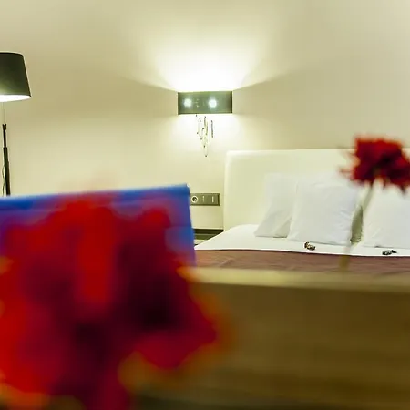 Matei Corvin Deluxe Κλουζ-Ναπόκα