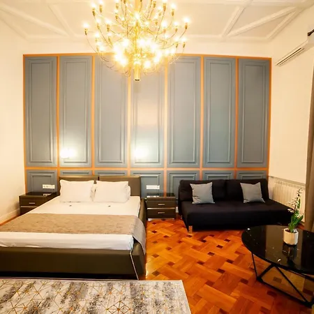 Apartment Matei Corvin Deluxe *