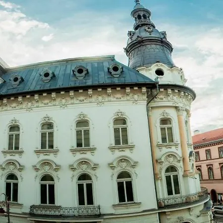 Matei Corvin Deluxe Διαμέρισμα *