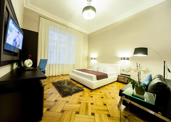 Matei Corvin Deluxe Apartamento *