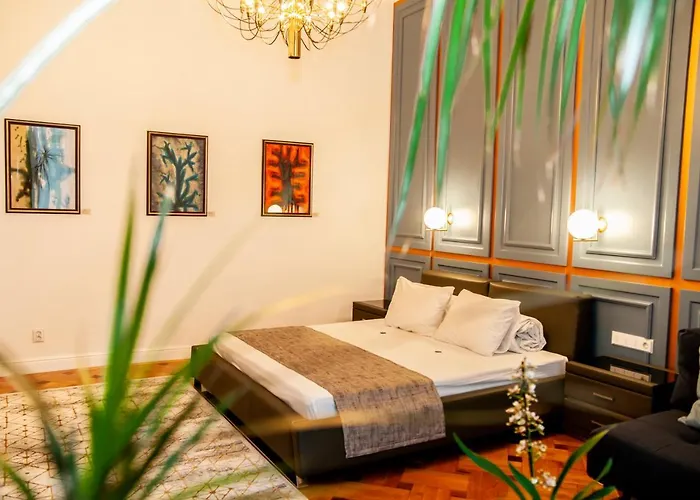 Matei Corvin Deluxe *