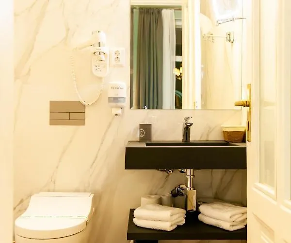 Matei Corvin Deluxe Apartamento